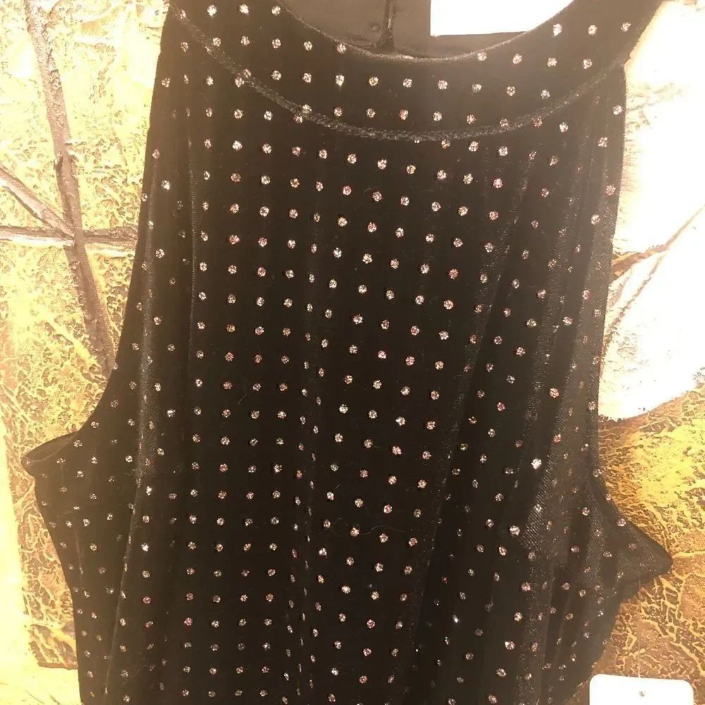 47-Little black halter dress with sparkles. - Picture 5 of 6